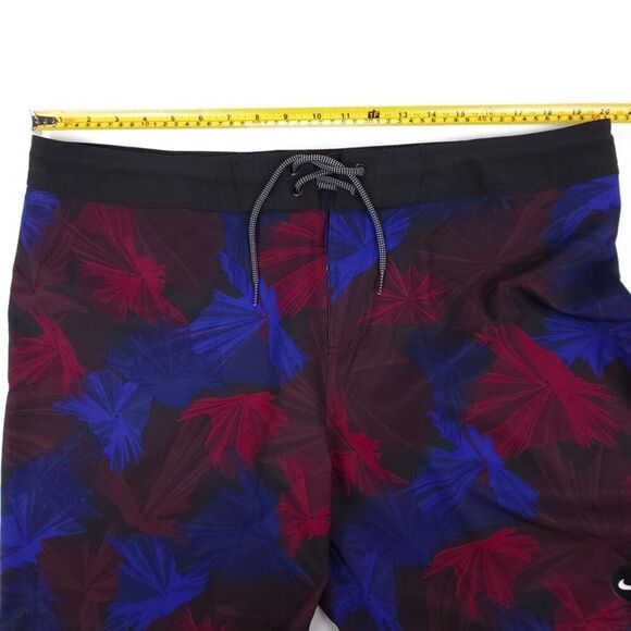 NEW Nike Global Camo Vital 9" Board Shorts Unlined Swim Trunks Mens 38 90's Y2k - Picture 3 of 8